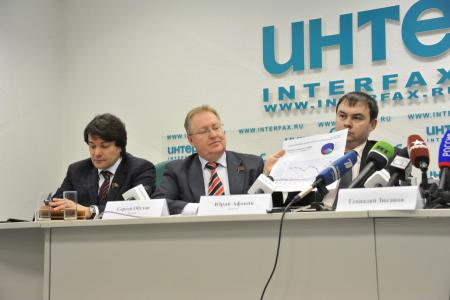 Г.А. Зюганов: «Нельзя быть победителем в разгромленной стране!» Репортаж о пресс-конференции лидера КПРФ в ИА «Интерфакс»