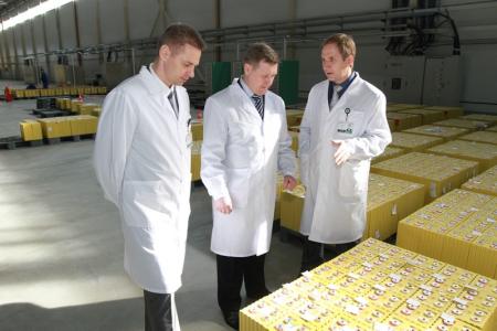 Депутат Госдумы Анатолий Локоть посетил завод литий-ионных батарей «Лиотех»