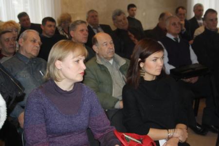 С.В. Муравленко на встрече с партактивом и общественностью Белгородской области: «Почему власть спешно разукрашивает общество в политическое разноцветье?» 