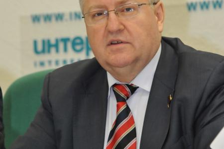 Г.А. Зюганов: «Нельзя быть победителем в разгромленной стране!» Репортаж о пресс-конференции лидера КПРФ в ИА «Интерфакс»