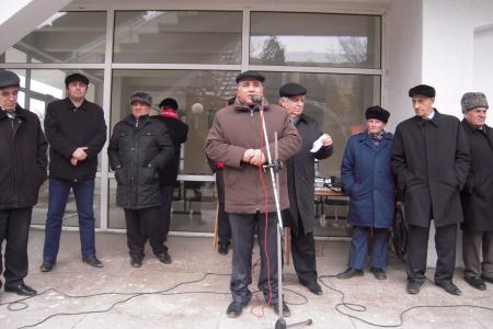 Республика Дагестан: Митинг "За честные и чистые выборы выборы!" в Махачкале