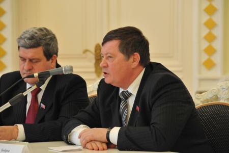 Г.А. Зюганов: «Мы народ-победитель, и не можем согласиться с тем, что нами будут править воры и предатели». Завершился визит лидера КПРФ во Владимир