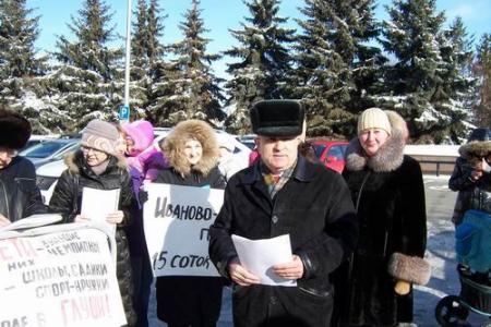 Многодетные матери властям Татарстана: «Резервация в поле – это всё, что вы можете предложить будущему поколению?»