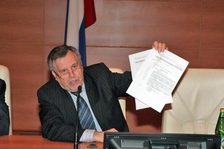 Сегодня год, как с нами нет В.И. Илюхина