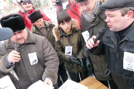 Акция протеста против нелегитимных выборов президента. Саратовская область: Даешь честные выборы! Фальсификаторов под суд!     