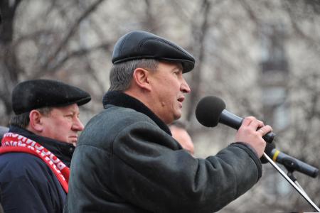 «День выборов 4 марта закрутил нашу страну в одну большую «карусель». В Москве, в Новопушкинском сквере прошел протестный митинг КПРФ по итогам выборов