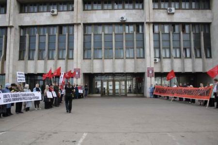 Татарстан, Набережные Челны: «Народный суд» перед заседанием Горсовета