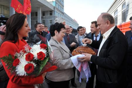НАТО не пройдет! Репортаж о митинге КПРФ в городе Ульяновске
