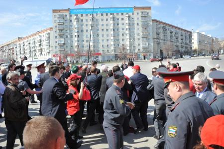 НАТО не пройдет! Репортаж о митинге КПРФ в городе Ульяновске