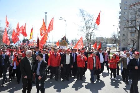 НАТО не пройдет! Репортаж о митинге КПРФ в городе Ульяновске