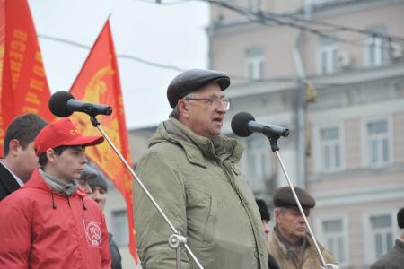 Г.А. Зюганов на митинге в Москве: Нас не поставить на колени!