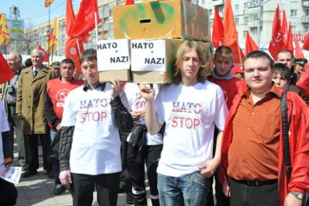 НАТО не пройдет! Репортаж о митинге КПРФ в городе Ульяновске
