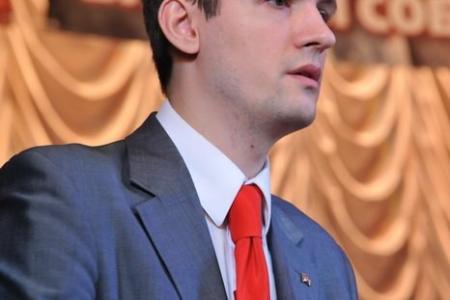 Лжецы и фальсификаторы! Руки прочь от Павла Тарасова! В Москве продолжается уголовное преследование депутата-коммуниста