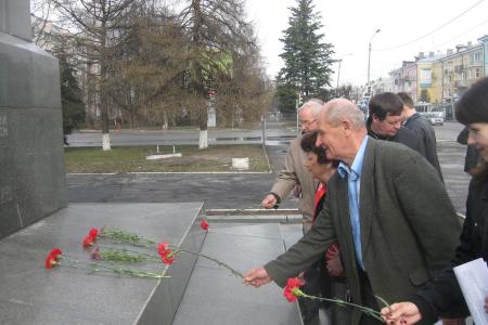 Владимирская область: Дело Ленина живет!