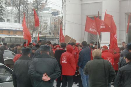 Иваново: «Нет полицейскому произволу!» Солидарность коммунистов в действии