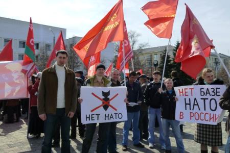 Алтайский край. «Россия требует перемен! За достойную жизнь!», «Нет базе НАТО в Ульяновске!»