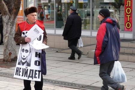 Встреча саратовцев с депутатом-коммунистом Ольгой Алимовой