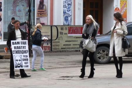 Встреча саратовцев с депутатом-коммунистом Ольгой Алимовой