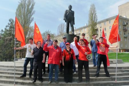 Саратов. Агитационный «красный» пробег