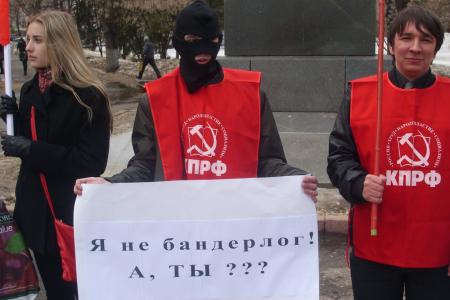 В Пензе прошел пикет «За честные выборы и достойную жизнь!»