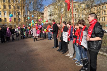 Санкт-Петербург – Ленинград. Защитим Советские улицы!