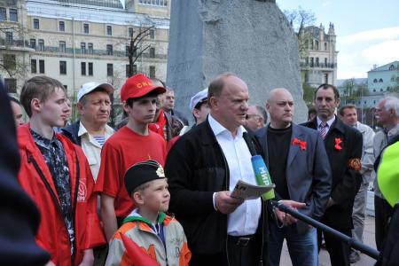 Защищая правду, добро и справедливость. Красный Первомай в Москве