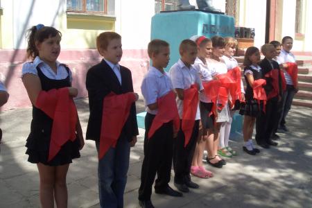 В Волгограде состоялся праздник красной пионерии