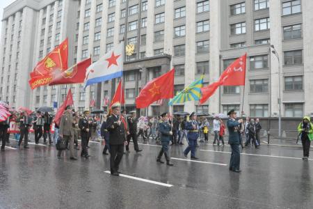 Марш-шествие КПРФ 9 мая 2012 года в Москве (Фоторепортаж)