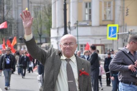 Первомайская демонстрация КПРФ в Москве (фоторепортаж)
