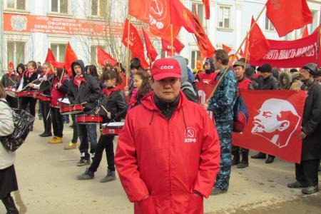 Первомайская демонстрация в Якутске прошла под знаменем борьбы против диктатуры обмана и лжи