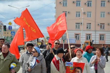 Равнение на Знамя! Торжественная пионерская линейка прошла в Якутии