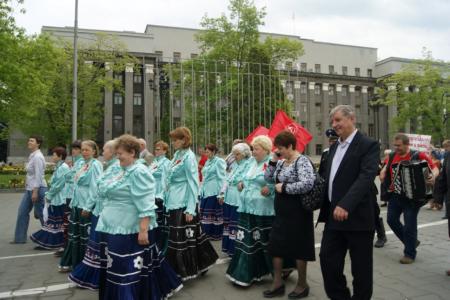 Сплотимся вокруг КПРФ! Первомай в Северной Осетии
