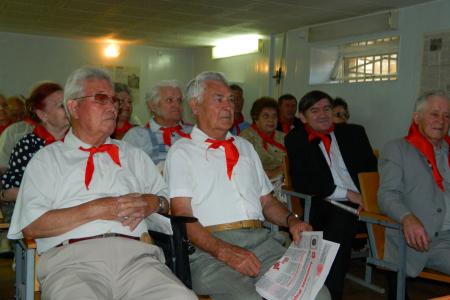 Астрахань: «И молоды мы снова!»