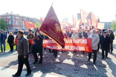 Коммунисты Алтайского края отметили 67-ю годовщину Победы советского народа в Великой Отечественной войне