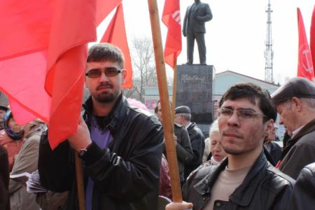 Массовая акция коммунистов в Комсомольске-на-Амуре прошла под мелодию «Интернационала»