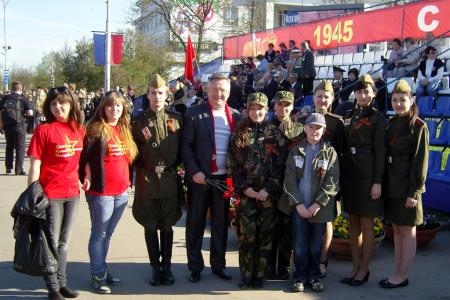 Псков. Коммунисты приняли участие в праздничных мероприятиях 9 мая