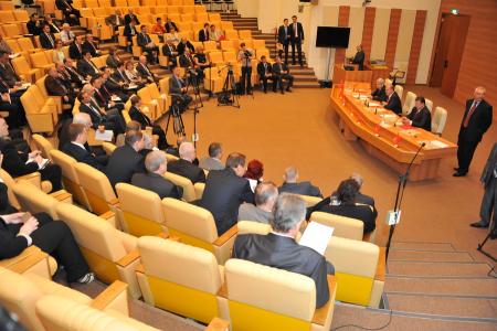 Г.А. Зюганов: Коммунисты будут голосовать против назначения Медведева премьером России