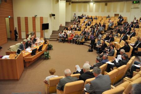 Г.А. Зюганов на заседании фракции КПРФ в Госдуме: «Единая Россия» потерпела сокрушительное поражение и теперь пытается заткнуть всем рот с помощью аракчеевщины