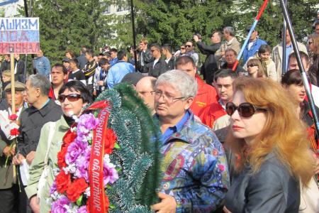 Коммунисты Челябинска провели митинг в честь Дня Победы