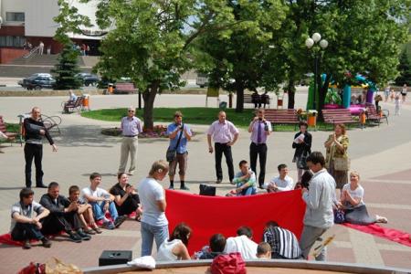 Белгород. Коммунисты поговорили с молодым поколением на взрослые темы