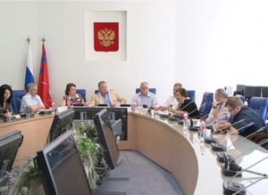 Видео. Пресс-конференция депутатов фракции КПРФ Волгоградской областной Думы 30 мая 2012 года