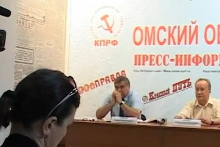 Видео. Омск: По накатанной колее