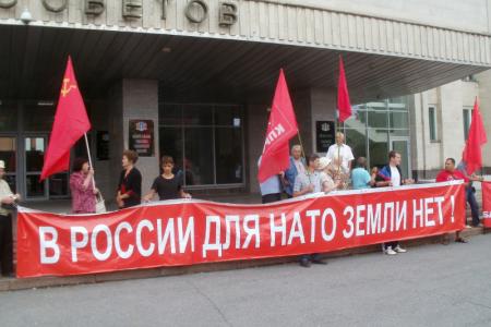 Ульяновск. Пикет: «Наша совесть не убита – Мы не пустим в дом бандита!»