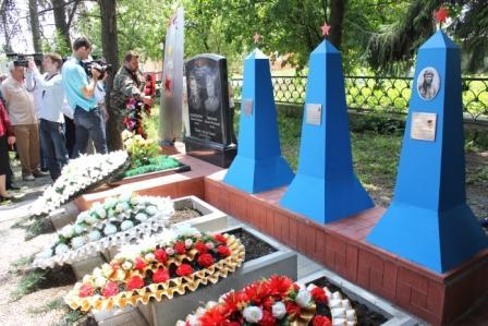Северная Осетия. Останки героев-лётчиков преданы земле