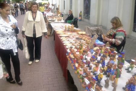 Вернем России русский дух! Репортаж с мест проведения массовых мероприятий КПРФ и «Русского Лада» в День русского языка в Москве