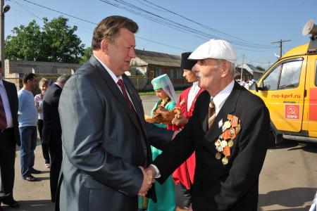 Пушкинские дни под красными знаменами. Коммунисты юга России провели смотр сил на осетинской земле