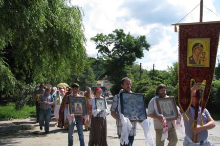 К противостоянию планам постройки крупнейшей в мире газопоршневой теплоэлектростанции в жилом массиве Кудепста города Сочи подключились прихожане Русской православной церкви