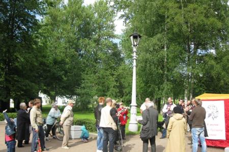 Санкт-Петербург. Коммунисты провели пикет на месте злосчастной дуэли А.С. Пушкина 