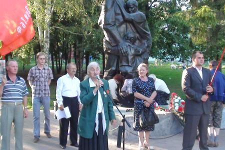 Пензенские коммунисты почтили память жертв Великой Отечественной войны