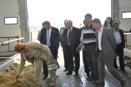 Депутат В.И. Таранин посетил сельхозпредпритие в Рязани